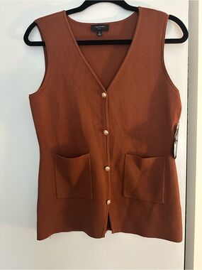 Tahari Sweater Vest